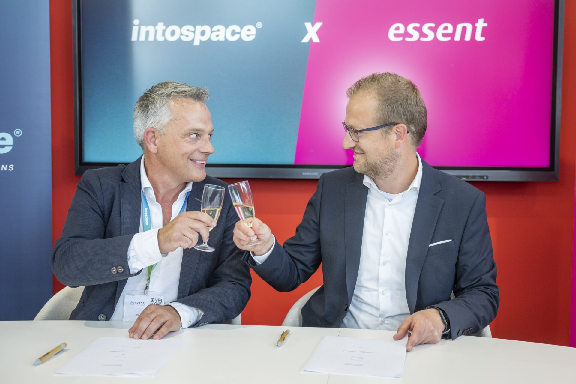 Essent intospace